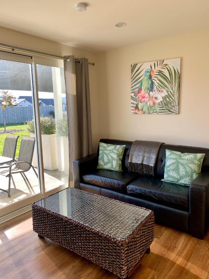 Amberley Serviced Apartments Bagian luar foto