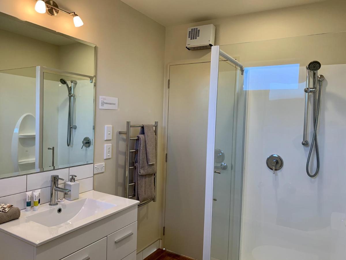 Amberley Serviced Apartments Bagian luar foto