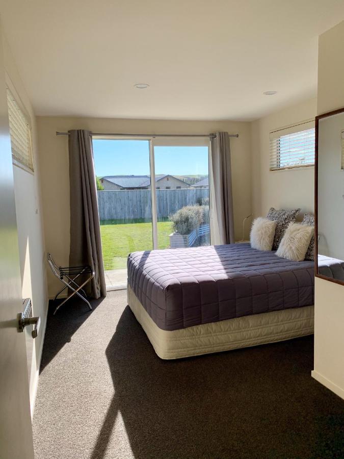 Amberley Serviced Apartments Bagian luar foto